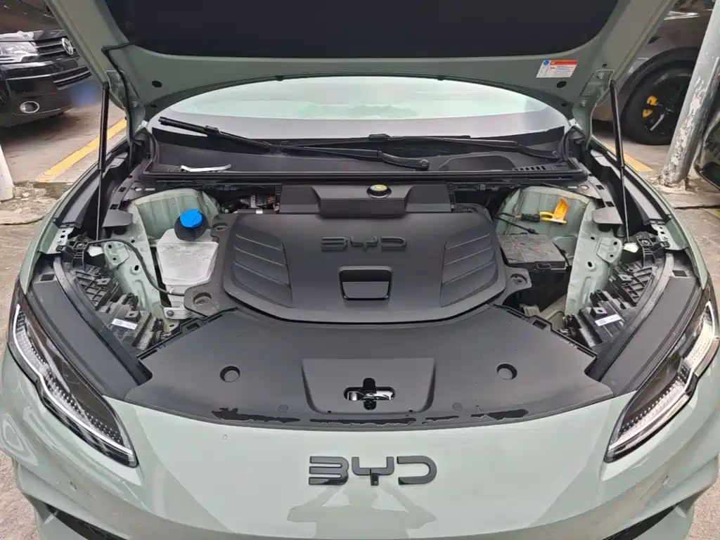 BYD Seal 06GT — фото 20