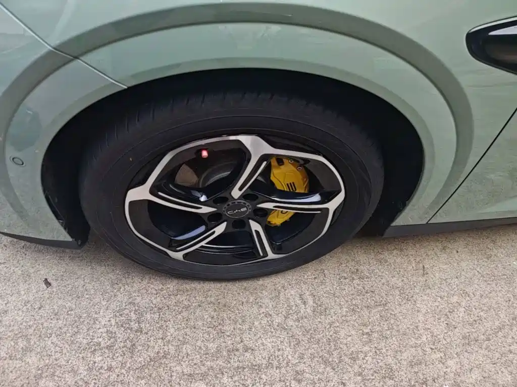 BYD Seal 06GT — фото 23