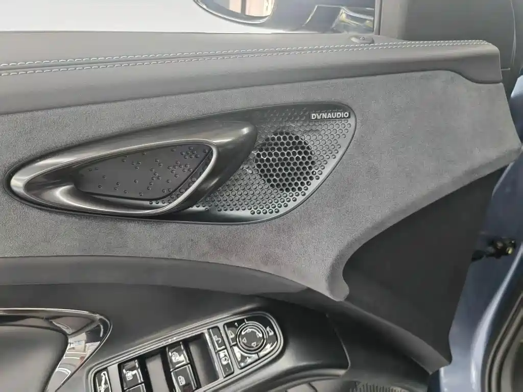 BYD Seal — фото 14
