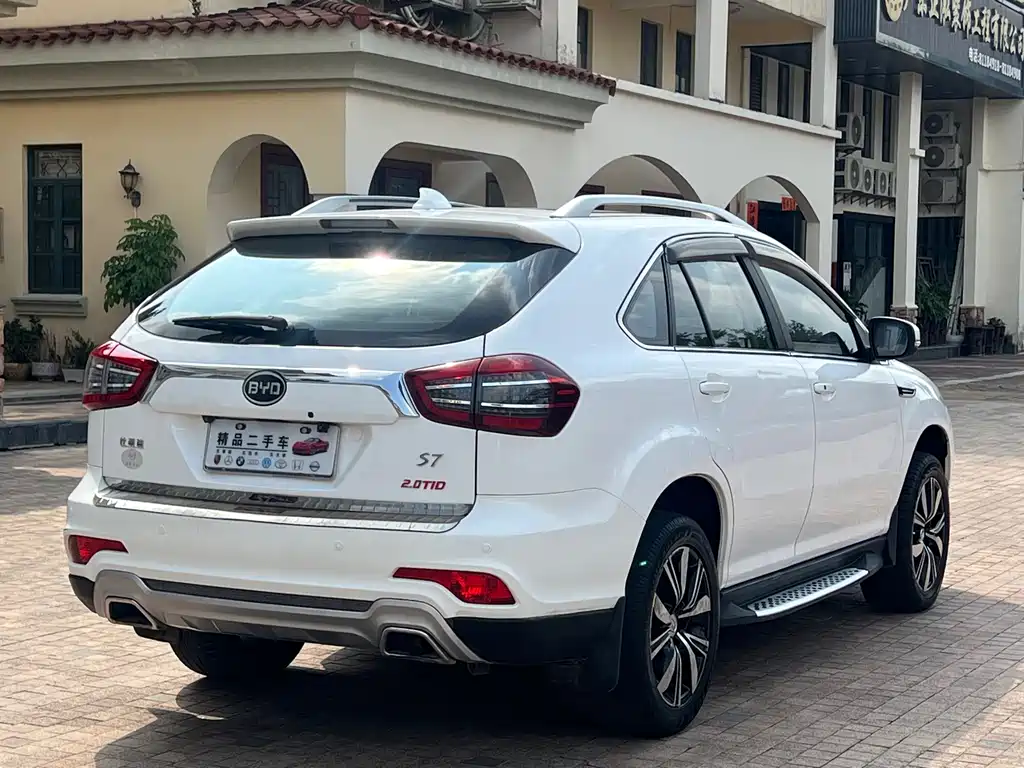 BYD S7 — фото 9