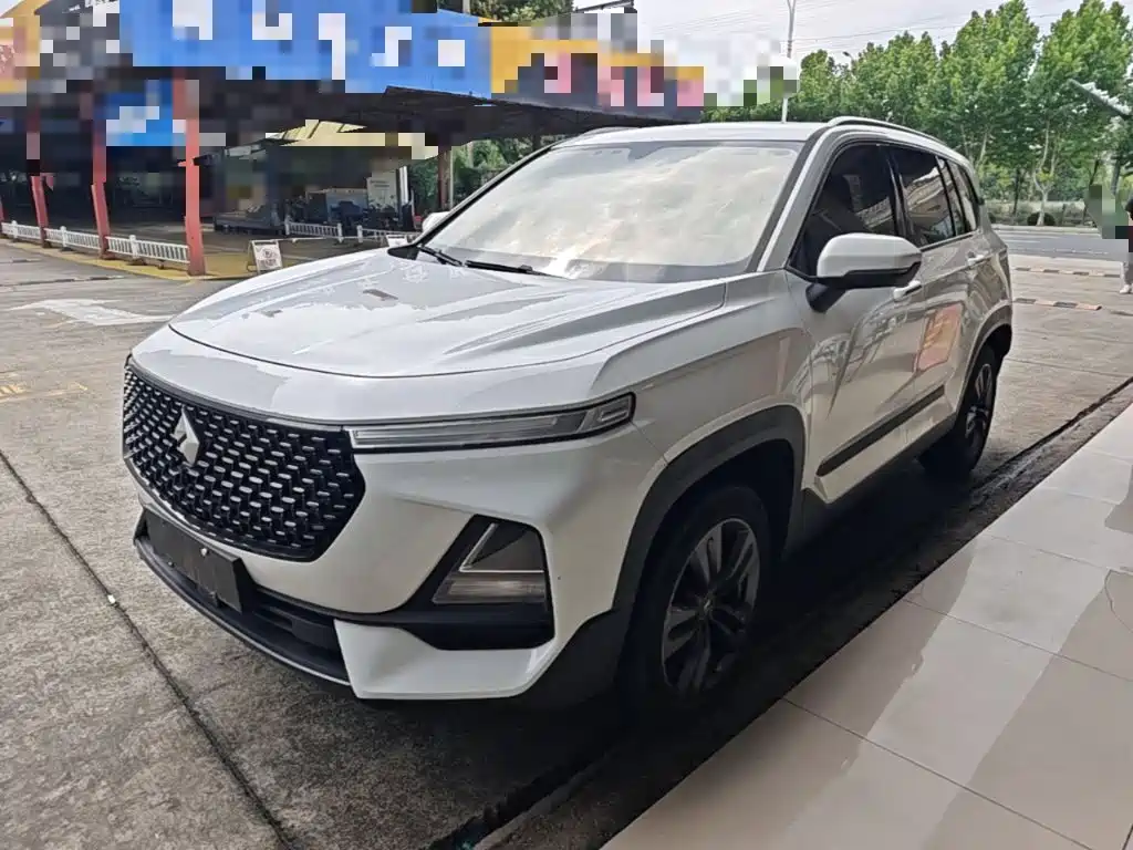 Baojun RS-5