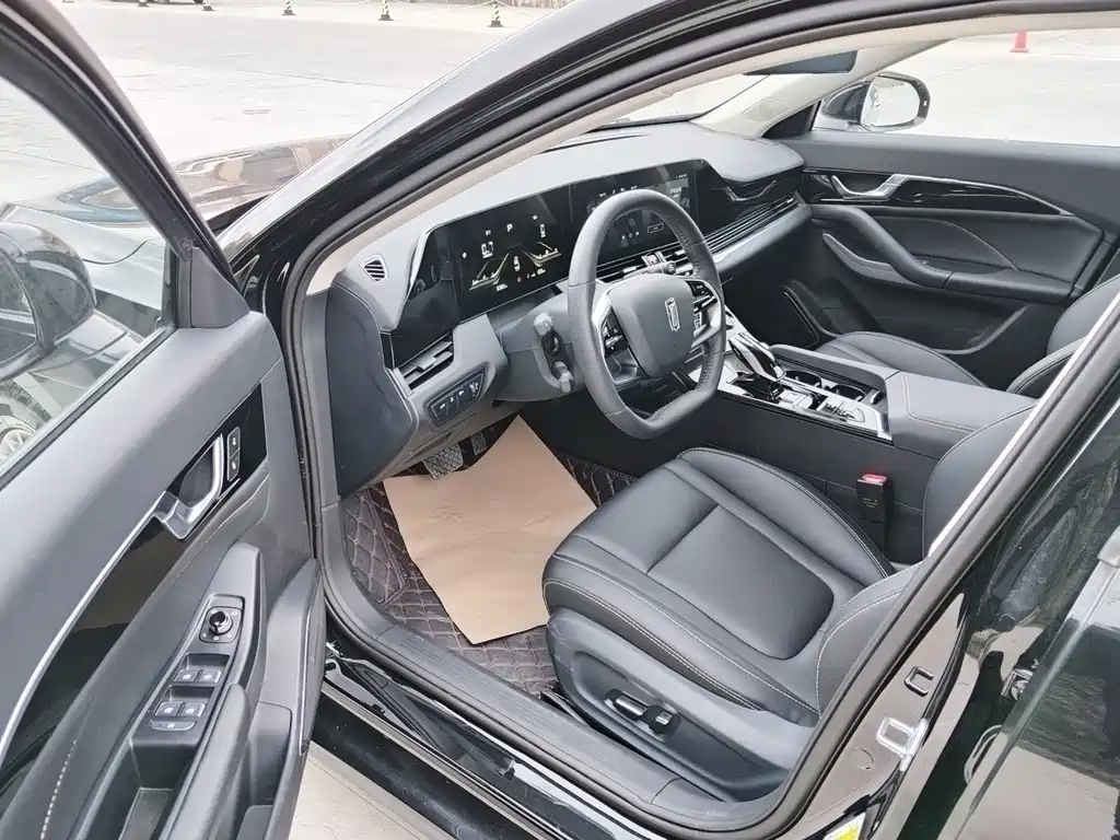 Bestune B70 — фото 6