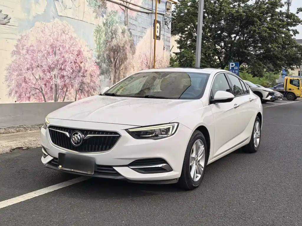 Buick Regal — фото 2