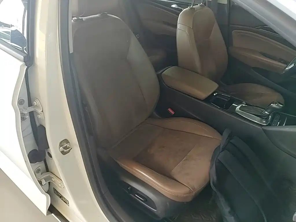Buick Regal — фото 19