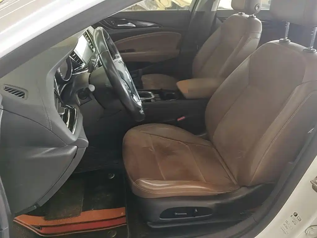 Buick Regal — фото 7