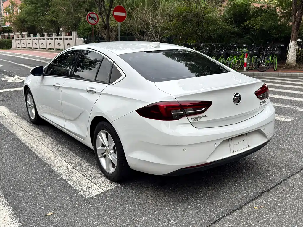 Buick Regal — фото 6