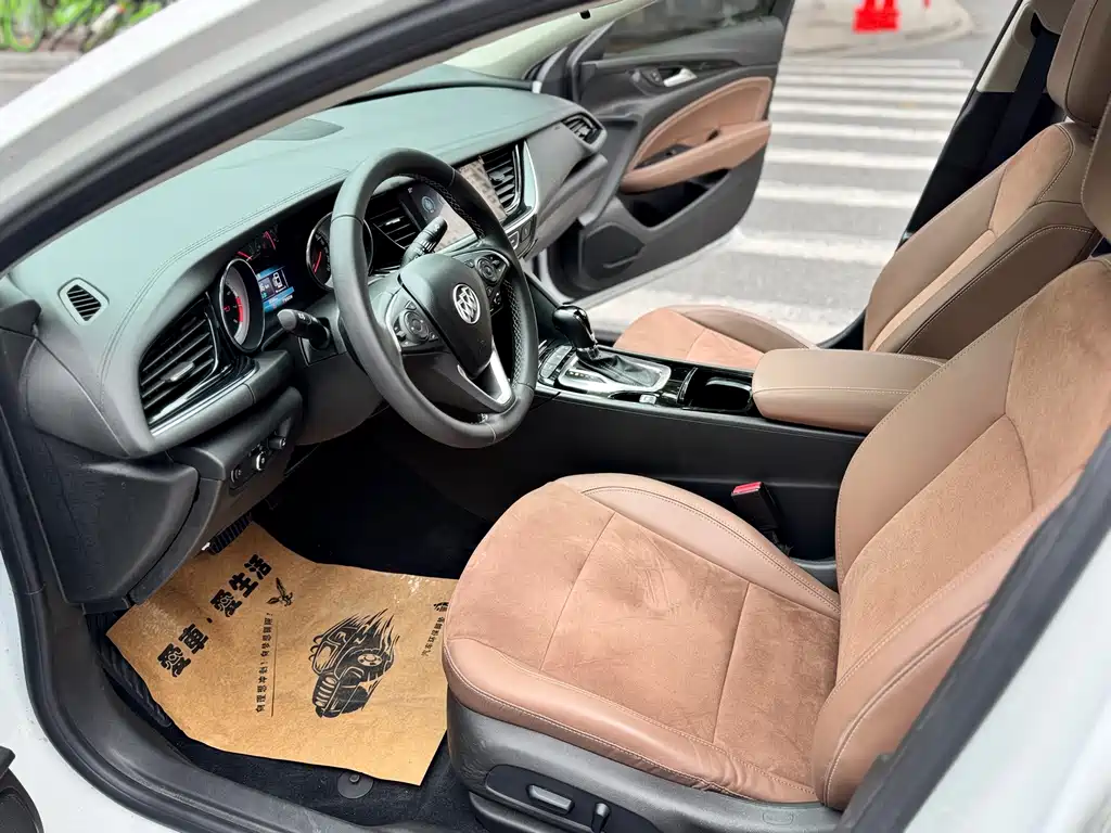 Buick Regal — фото 8