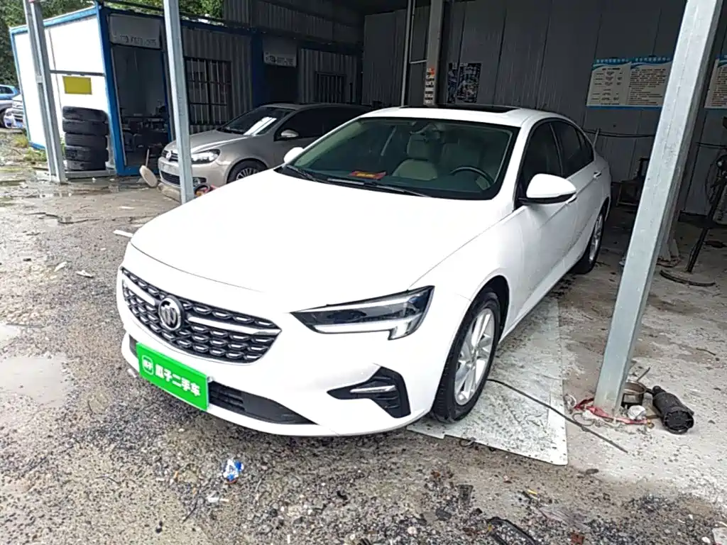 Buick Regal — фото 2