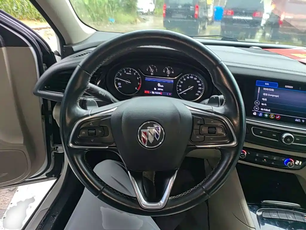 Buick Regal — фото 11