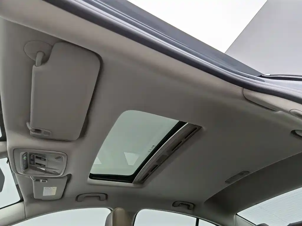 Buick Regal — фото 14