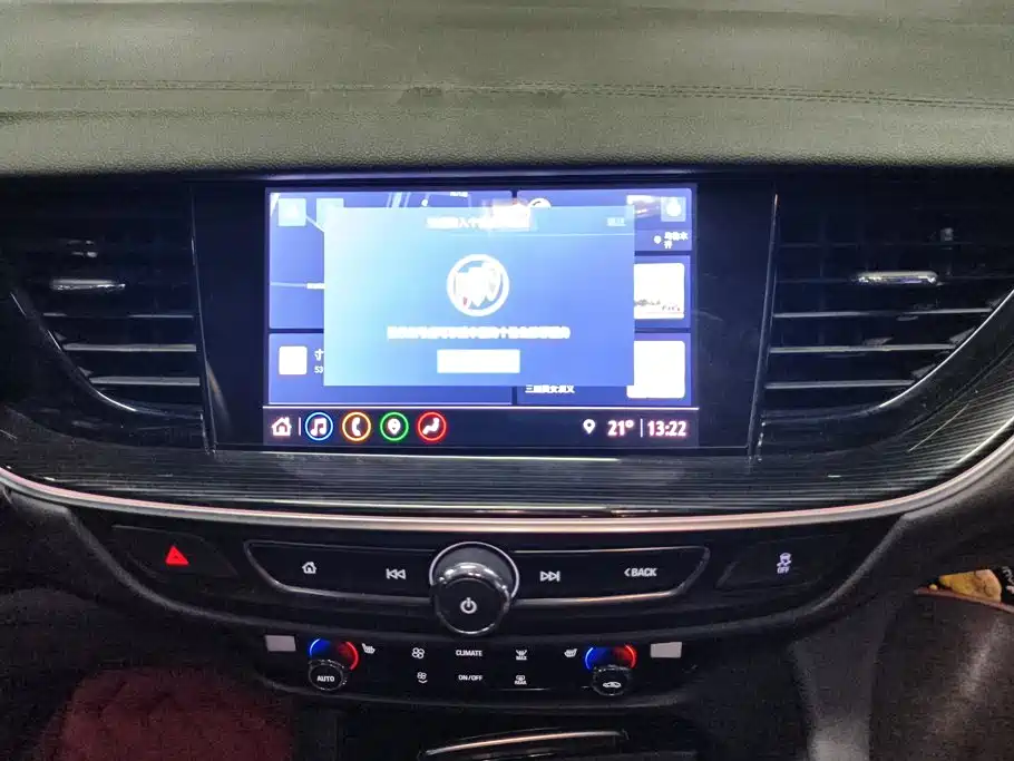 Buick Regal — фото 13