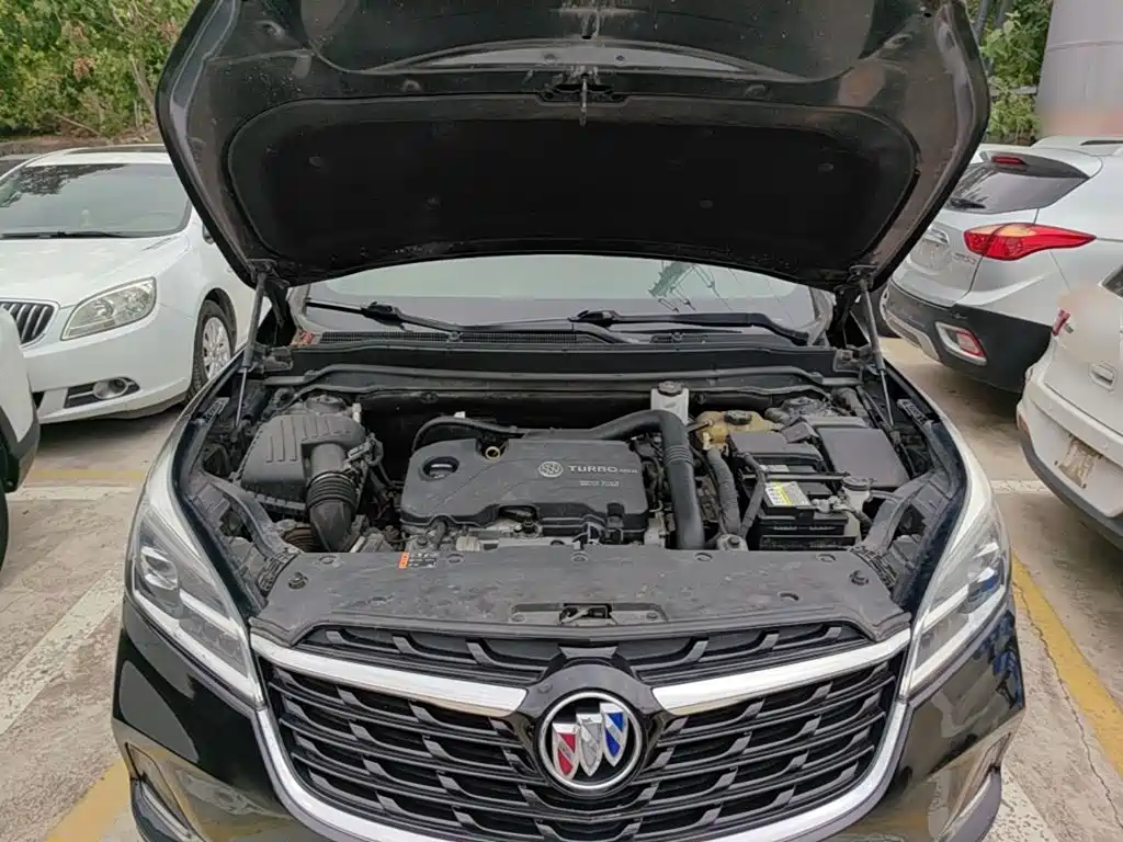 Buick Envision Plus — фото 20