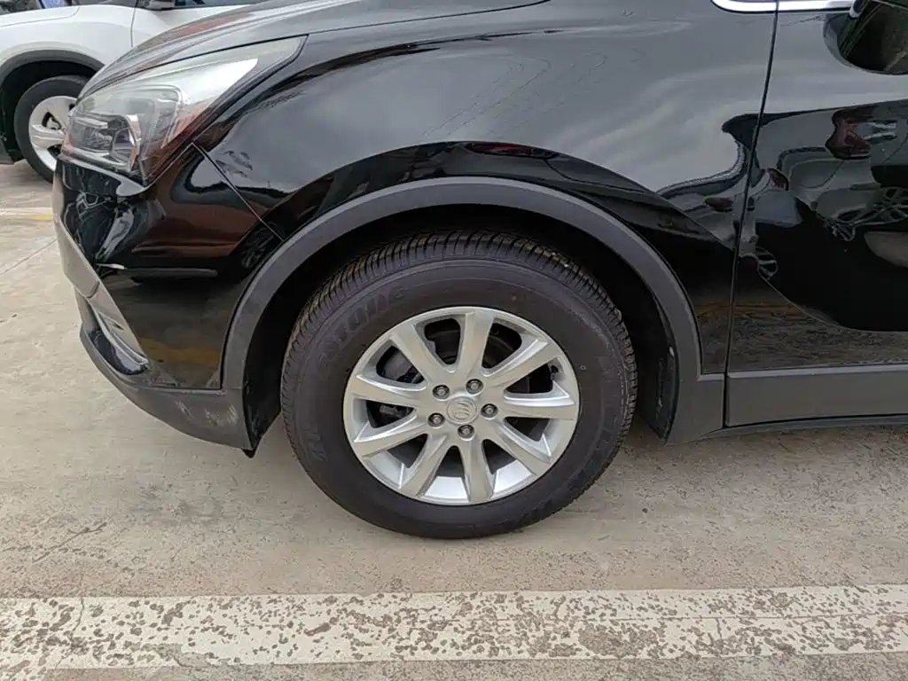 Buick Envision Plus — фото 23