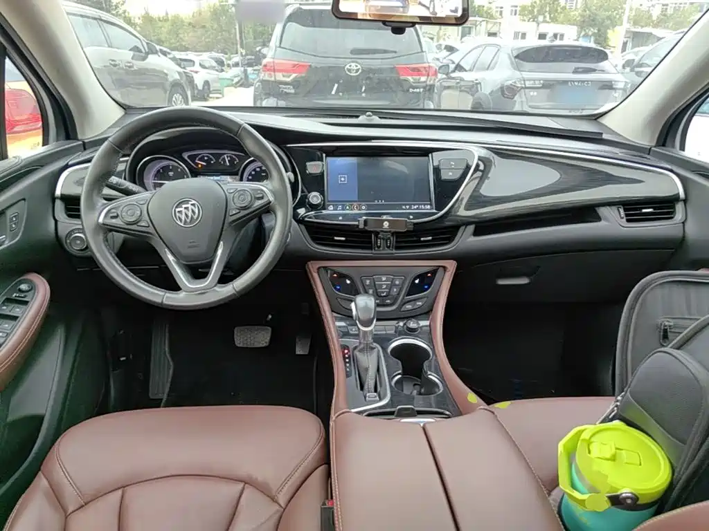 Buick Envision Plus — фото 10