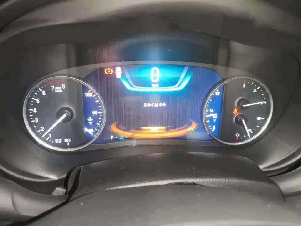 Buick Envision Plus — фото 4