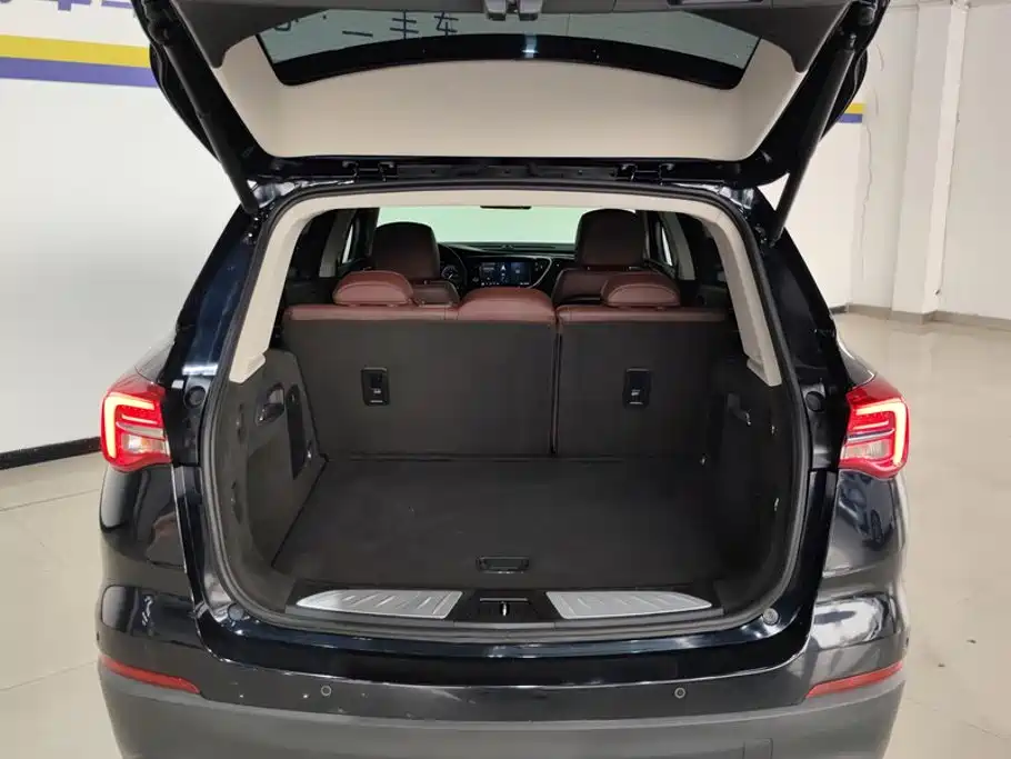 Buick Envision Plus — фото 4