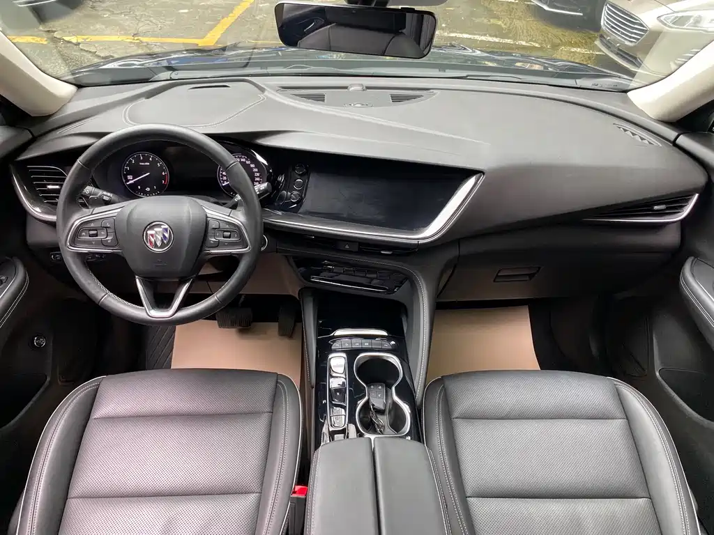 Buick Envision Plus — фото 11