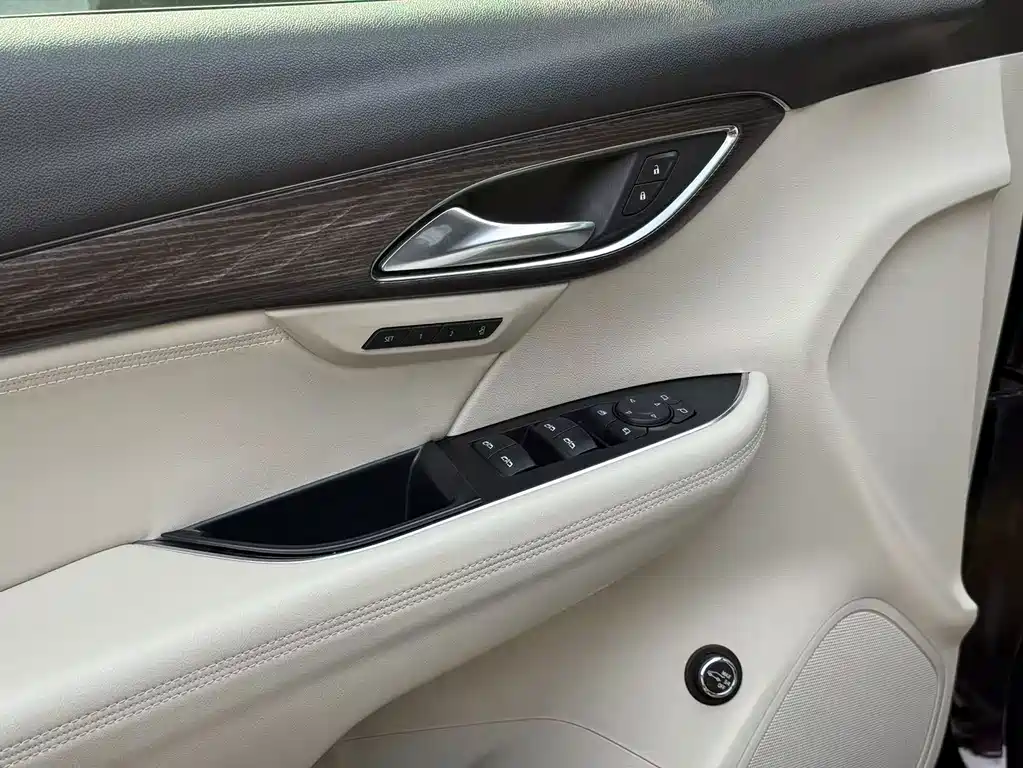 Buick Envision Plus — фото 4