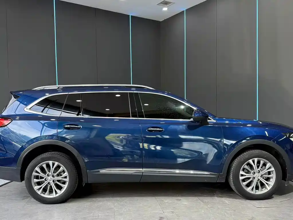 Buick Envision Plus — фото 5