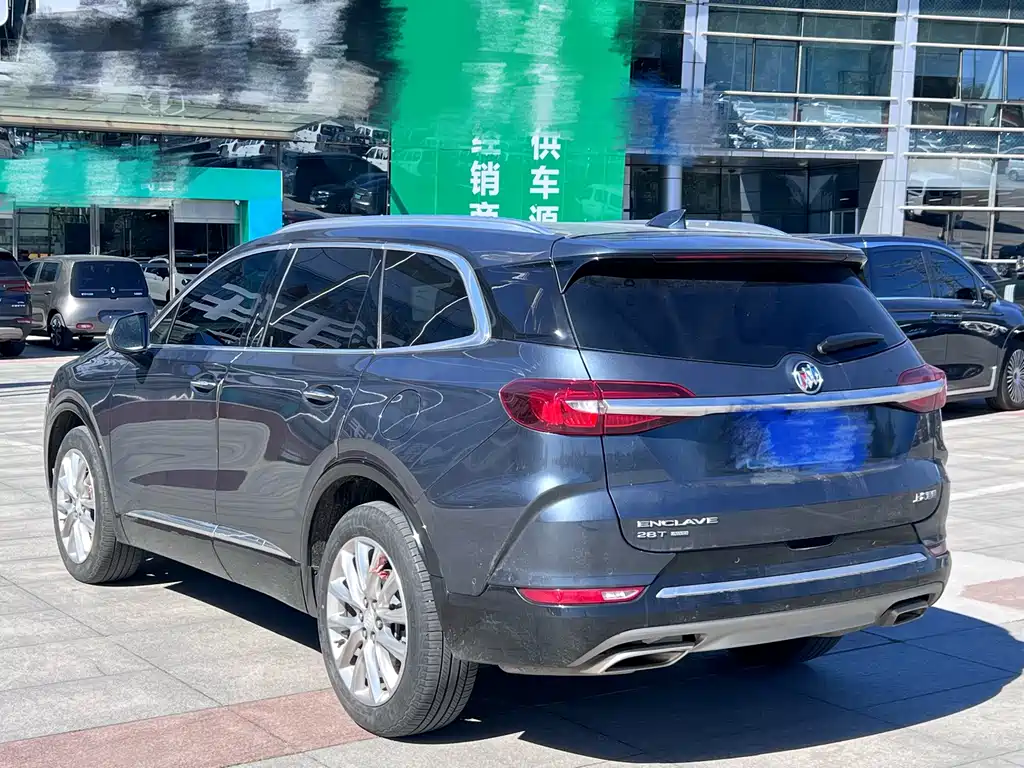 Buick Enclave — фото 4