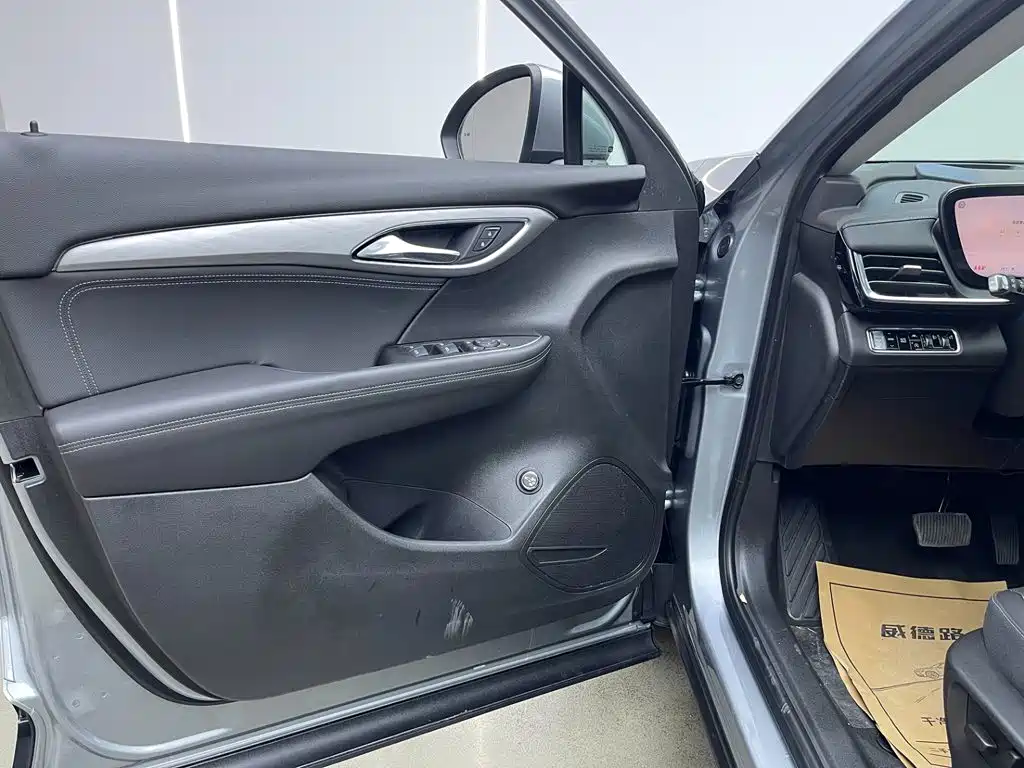 Buick Envision S — фото 8