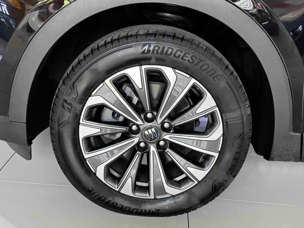 Buick Envision S — фото 4