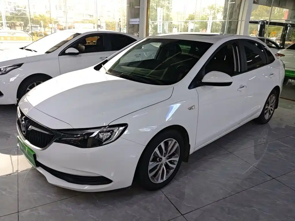 Buick Excelle — фото 2