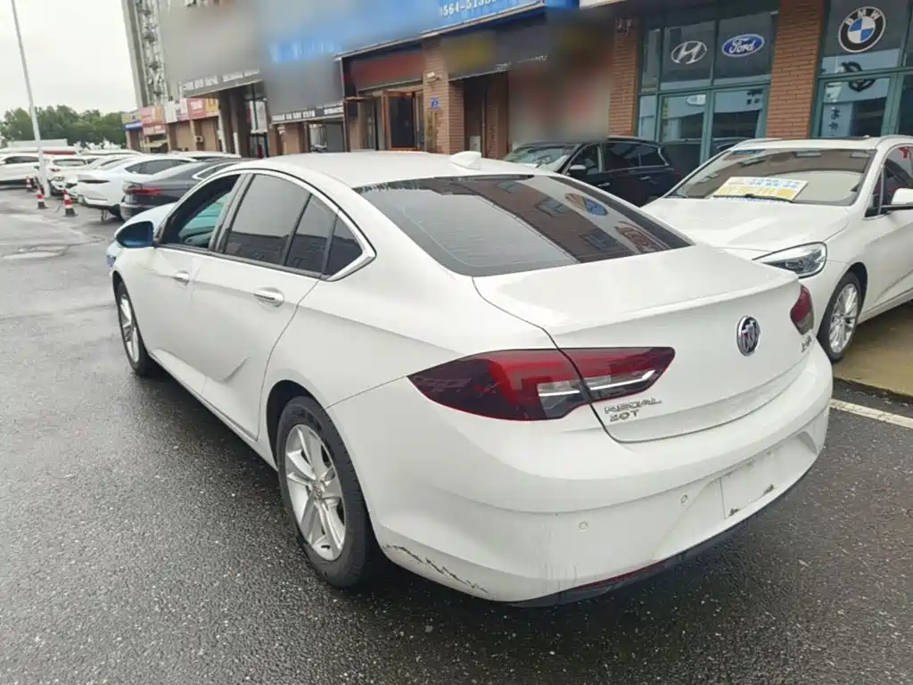 Buick Regal — фото 5