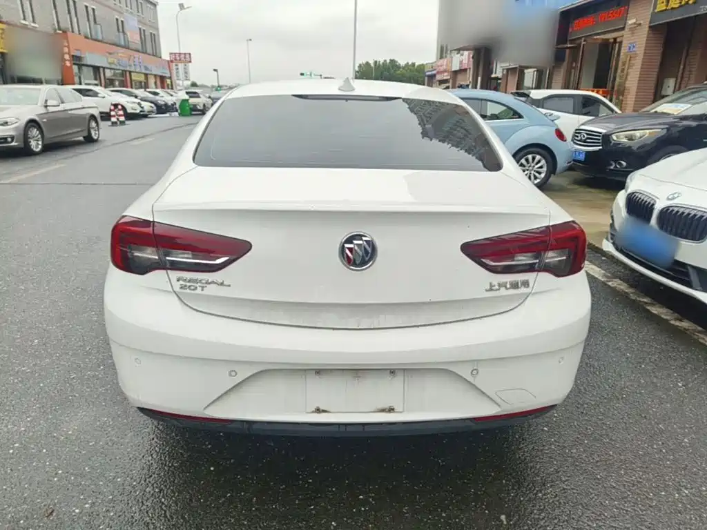 Buick Regal — фото 6