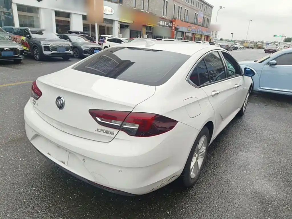 Buick Regal — фото 7