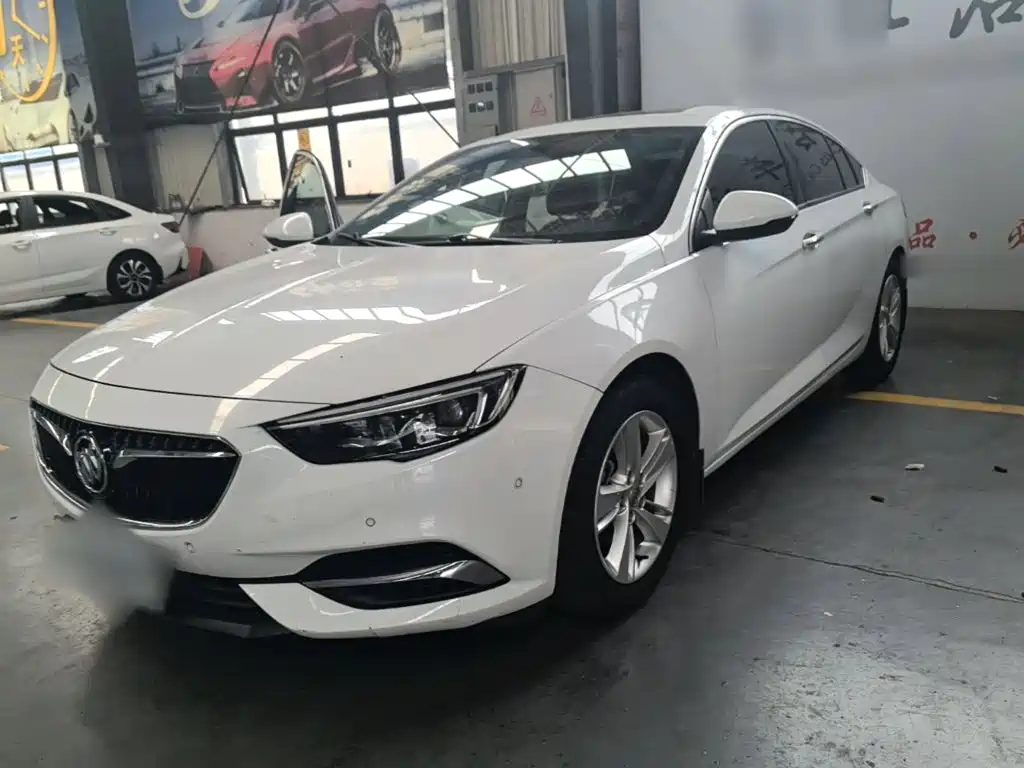 Buick Regal — фото 2