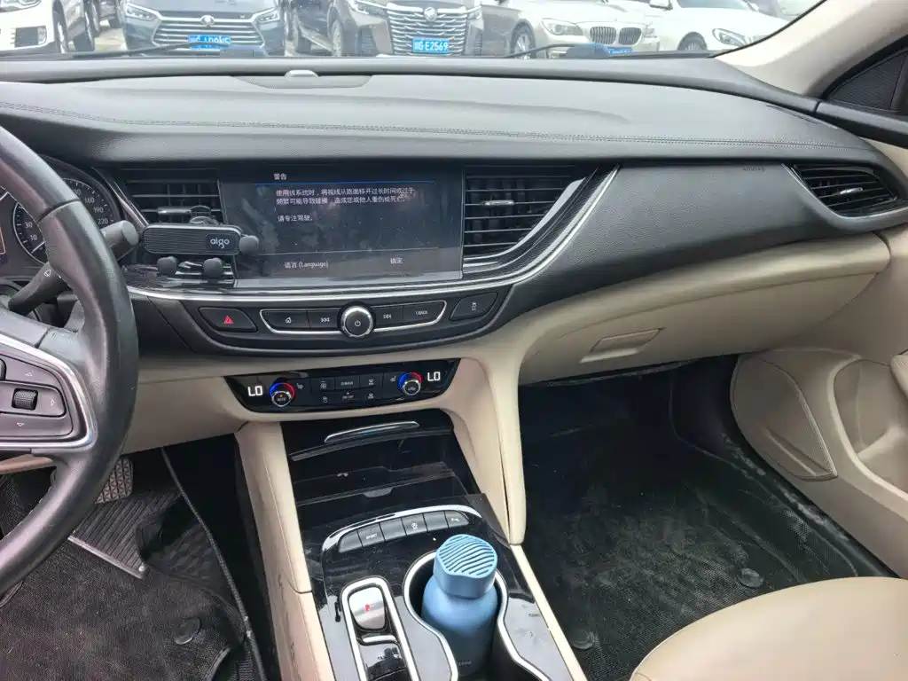 Buick Regal — фото 14