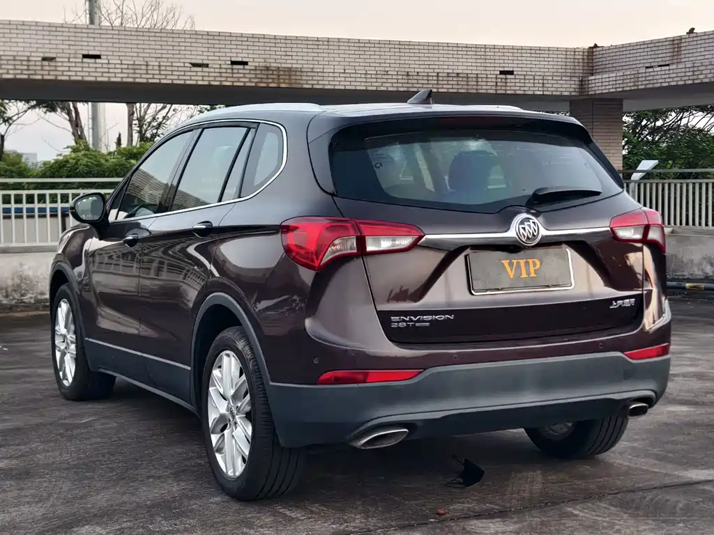 Buick Envision Plus — фото 6