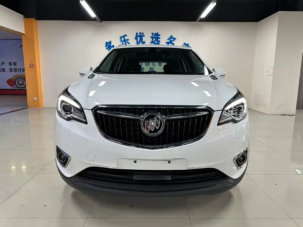 Buick Envision Plus — фото 2