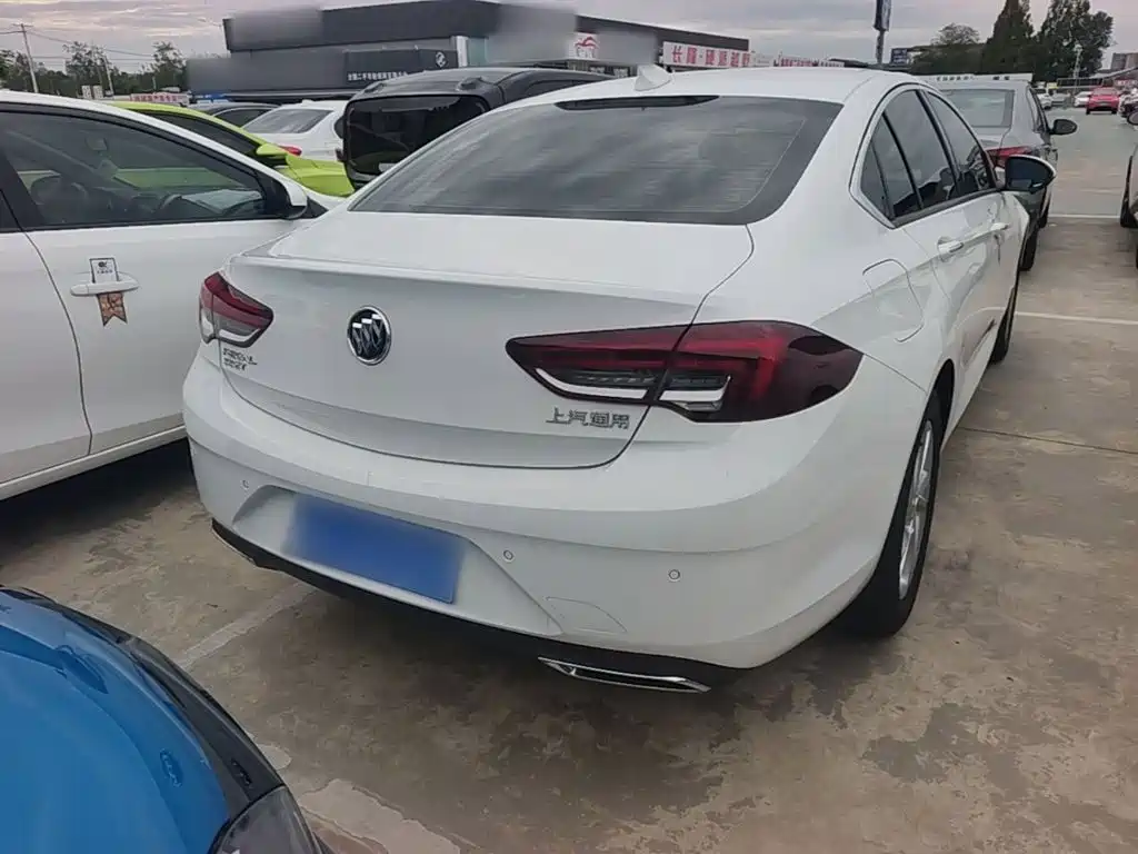 Buick Regal — фото 6
