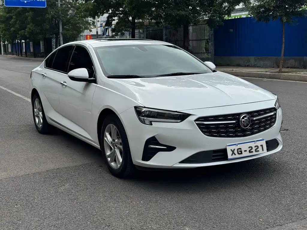 Buick Regal — фото 3