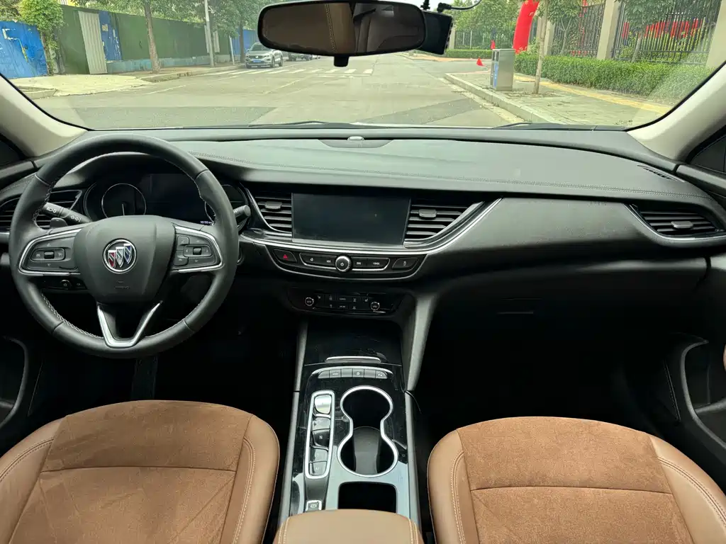 Buick Regal — фото 5