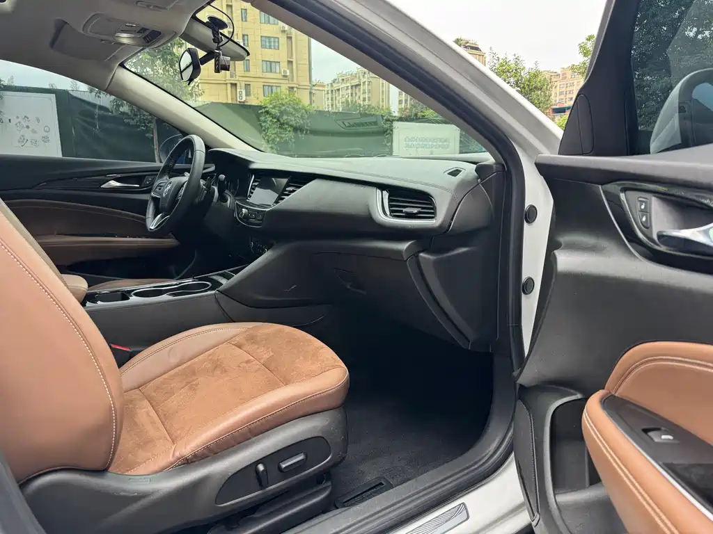 Buick Regal — фото 6