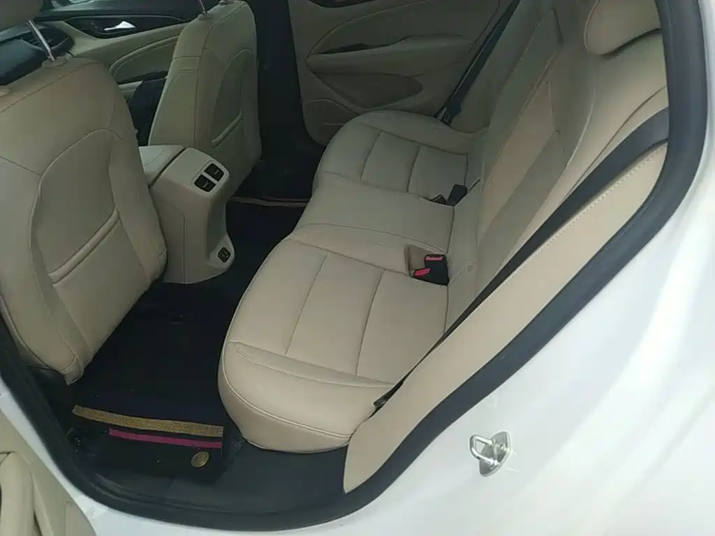 Buick Regal — фото 17