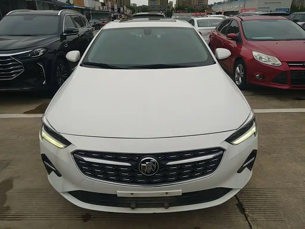 Buick Regal — фото 3