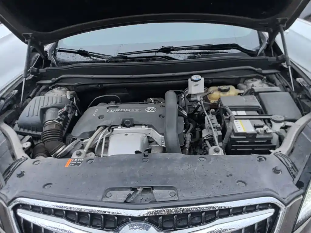Buick Envision Plus — фото 20