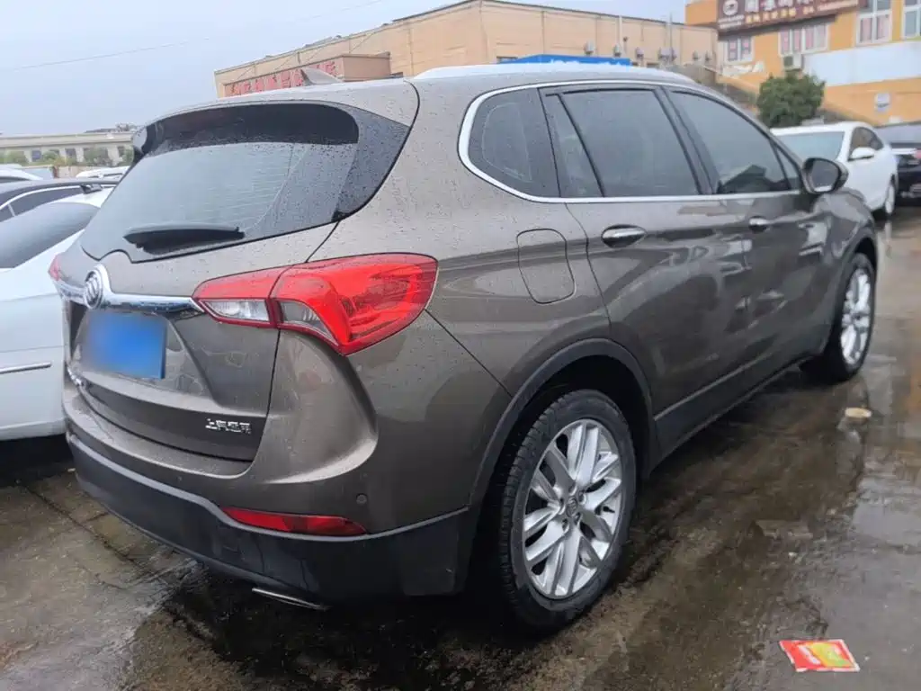 Buick Envision Plus — фото 7