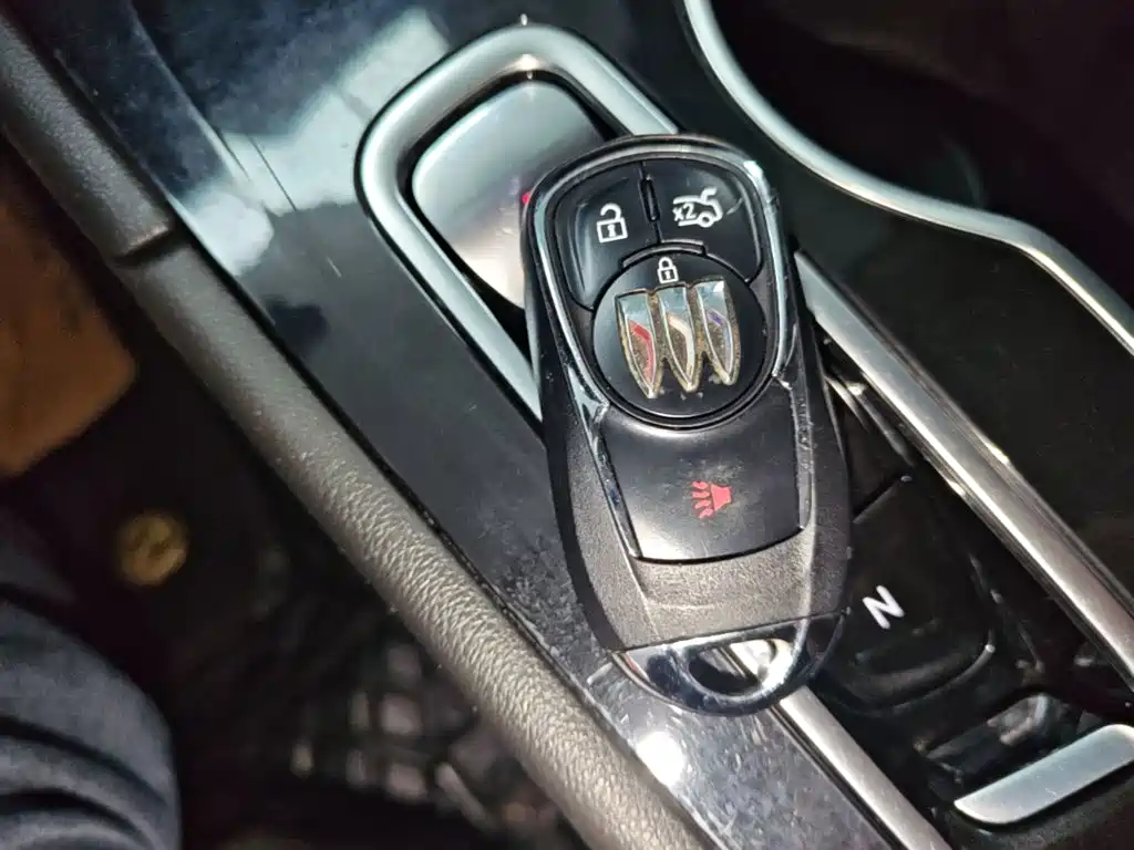 Buick Regal — фото 9