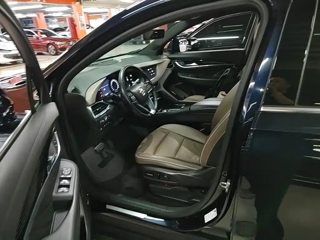 Buick Enclave — фото 15