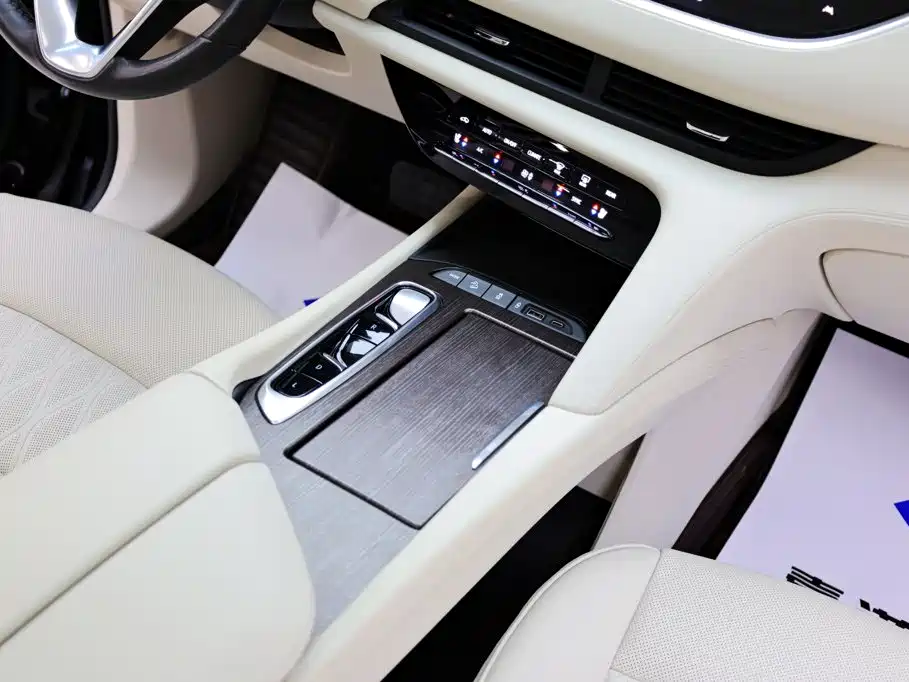 Buick Enclave — фото 20