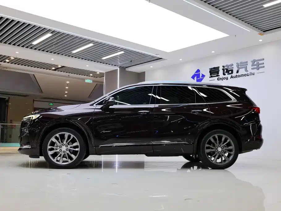 Buick Enclave — фото 3