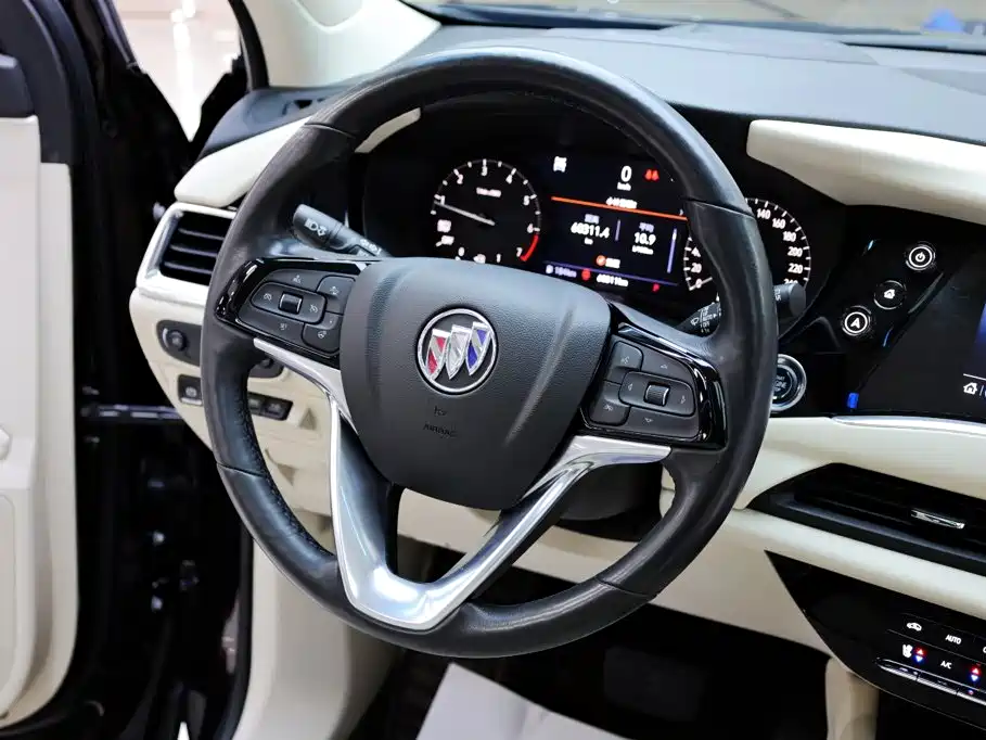Buick Enclave — фото 22