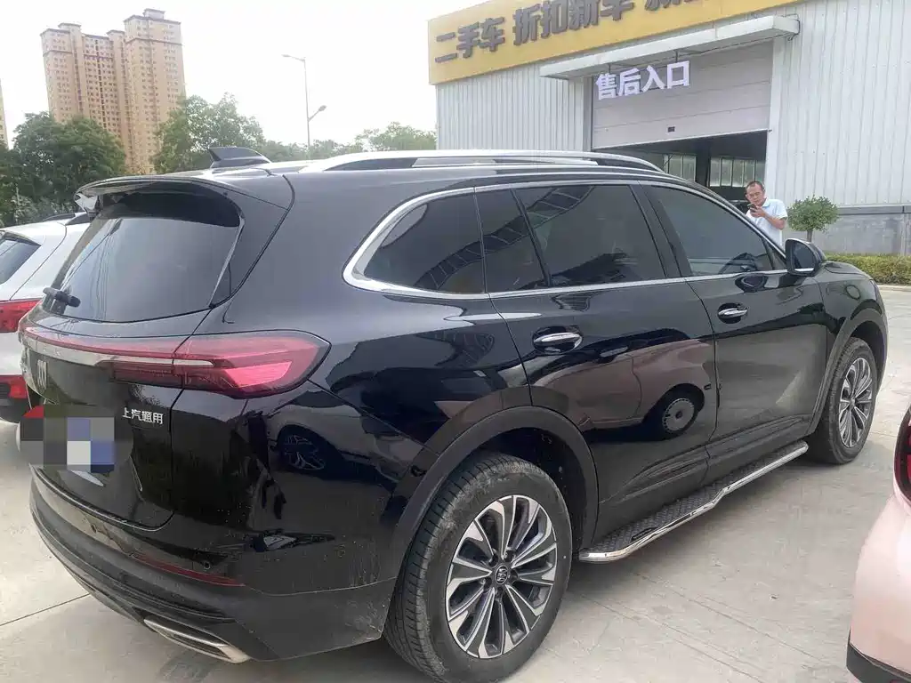 Buick Envision Plus — фото 4