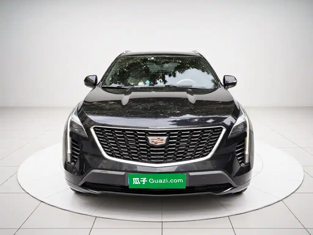 Cadillac XT4 — фото 2