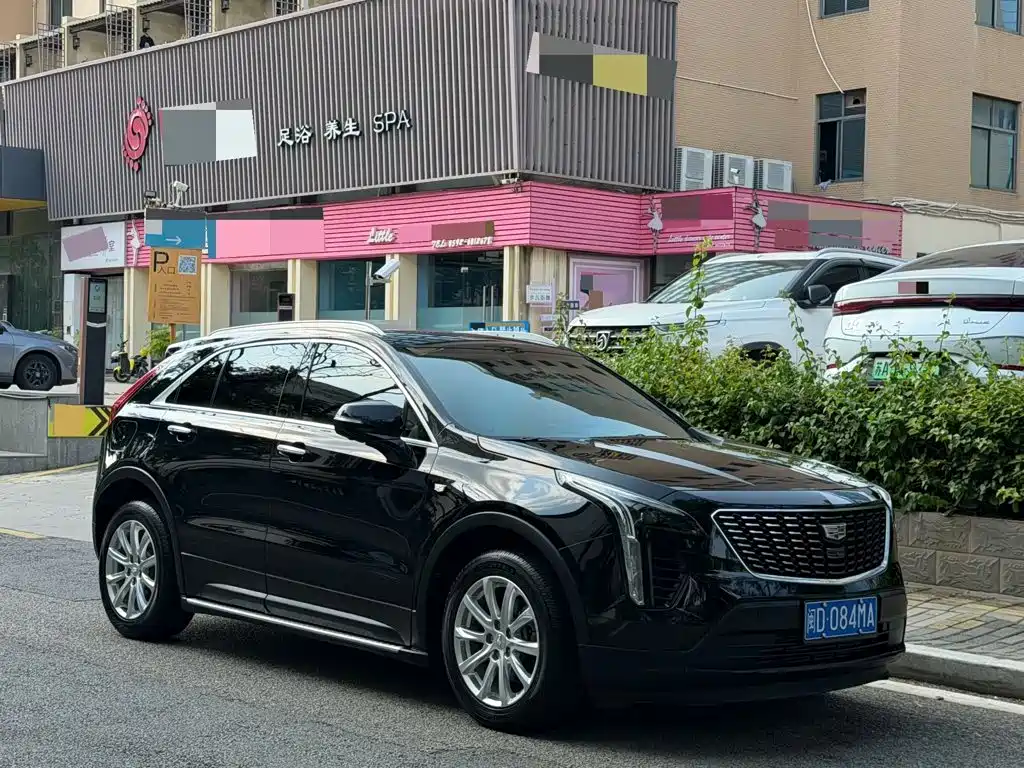 Cadillac XT4 — фото 3